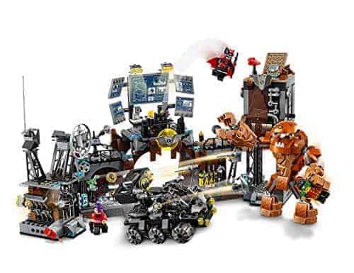 LEGO Super Heroes Batman Clayface e l'Invasione della Bat-Caverna