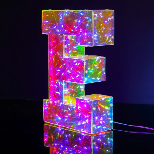 Lampada Lettera E Led altezza 25cm USB