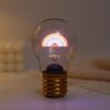 Luce a forma di lampadina Rainbow
