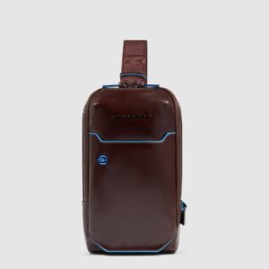 Monospalla Piquadro Uomo Porta iPad Mini in Pelle Blue Square Mogano su linait