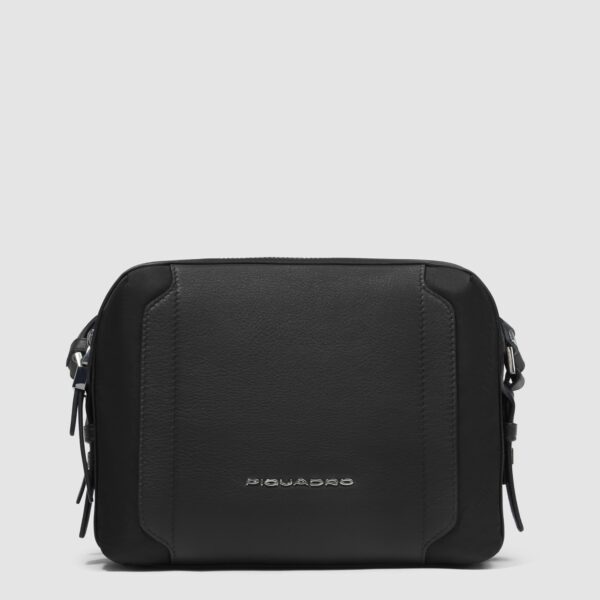 Tracolla Piquadro Donna Camera Case In Pelle e Tessuto Lyra Nera su linait